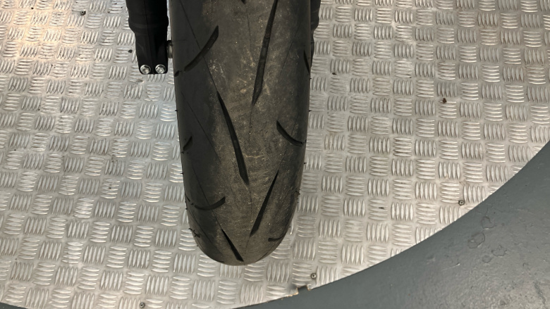 Honda CB750 Hornet (25MY)